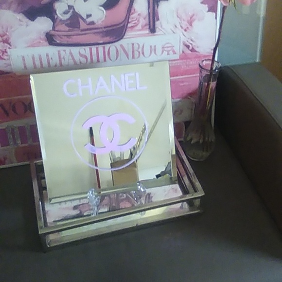 Iridescent Chanel Mirror with Stand - Picture 4 of 9